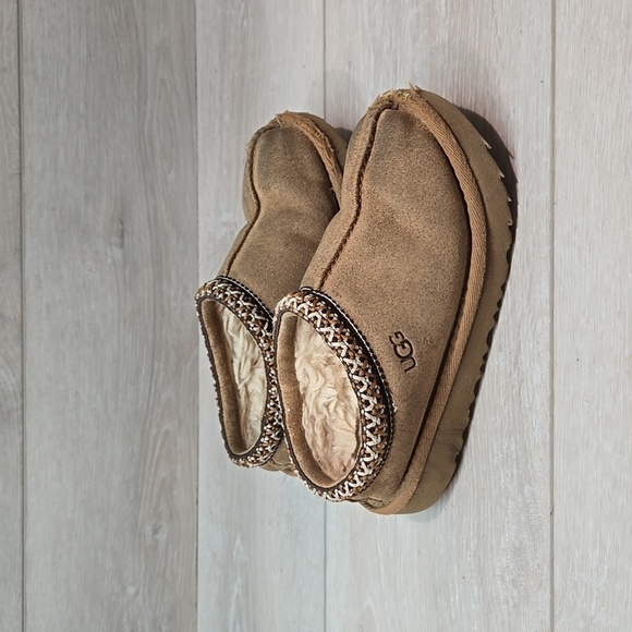 Ugg Australia Tasman II Kids Platform Sheepskin Boots shoes sz 11 Toddlers - Picture 1 of 12